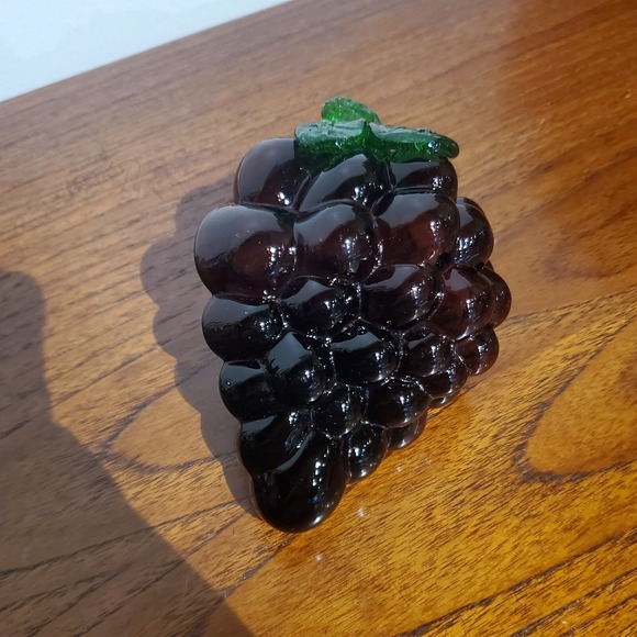 Vintage Art Glass Purple Grapes Cluster MCM Glass Grapes Decor - Picture 3 of 5